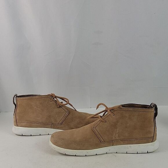 UGG Freamon Crafted Suede Leather Men\'s Chukka Boots main image 9